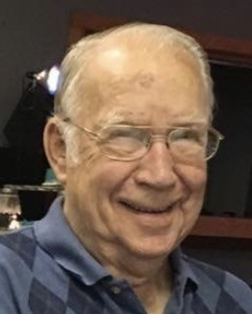 John Russell Seabloom Profile Photo