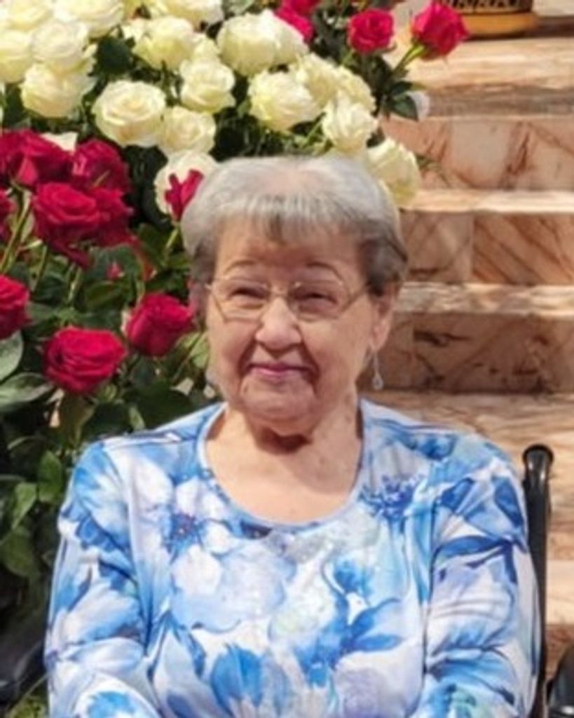 Caroline Lotarski Profile Photo