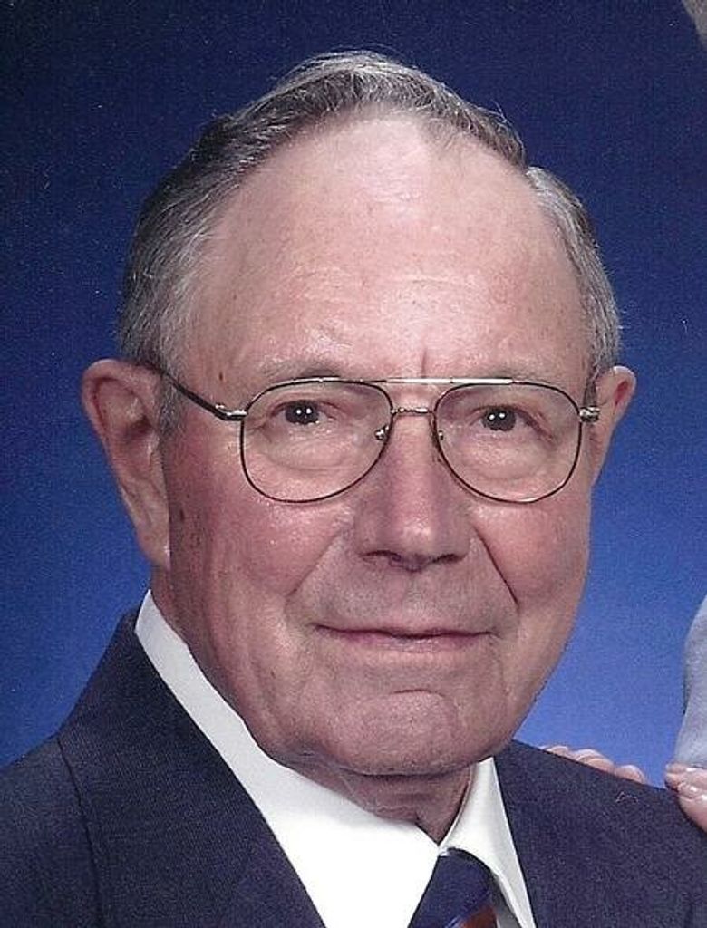 Gilbert  Finken