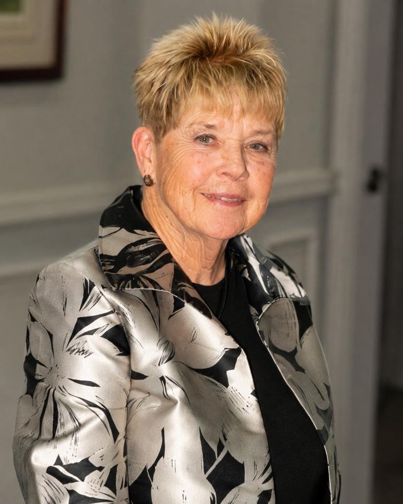 Donna Dishman Profile Photo