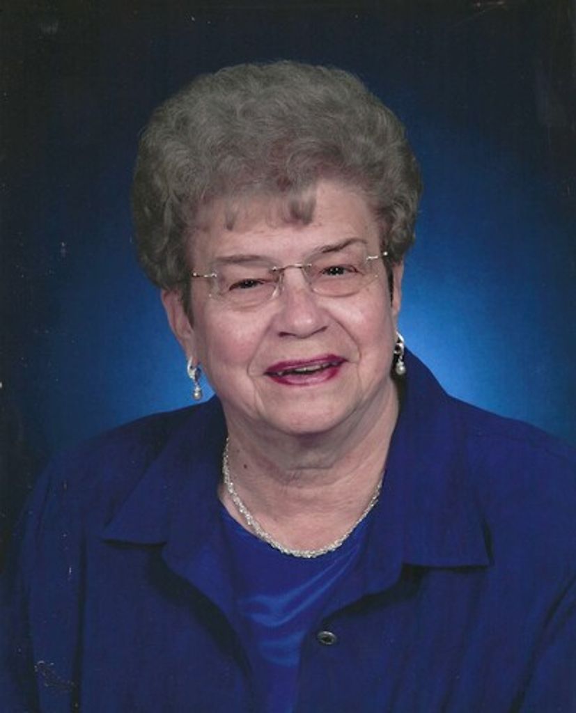 Lyla Vacura Profile Photo