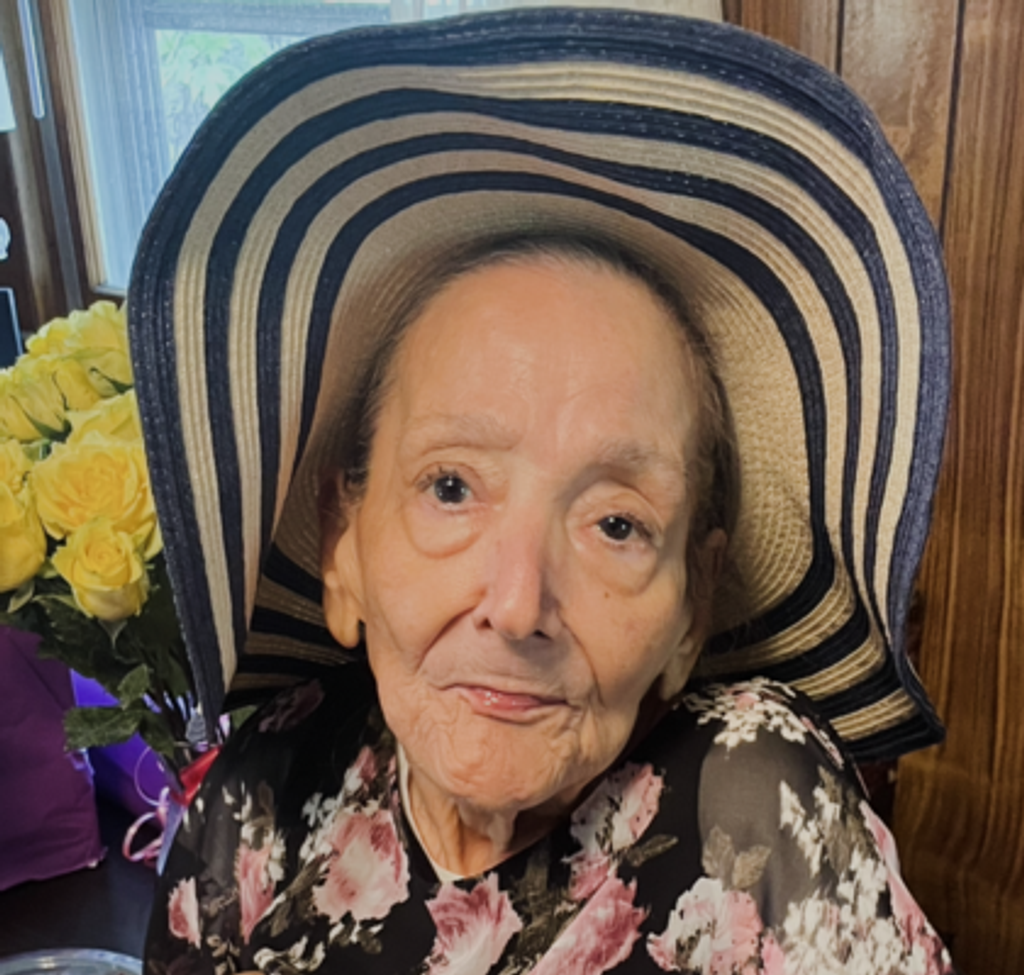 Julia Maria Francisco Profile Photo
