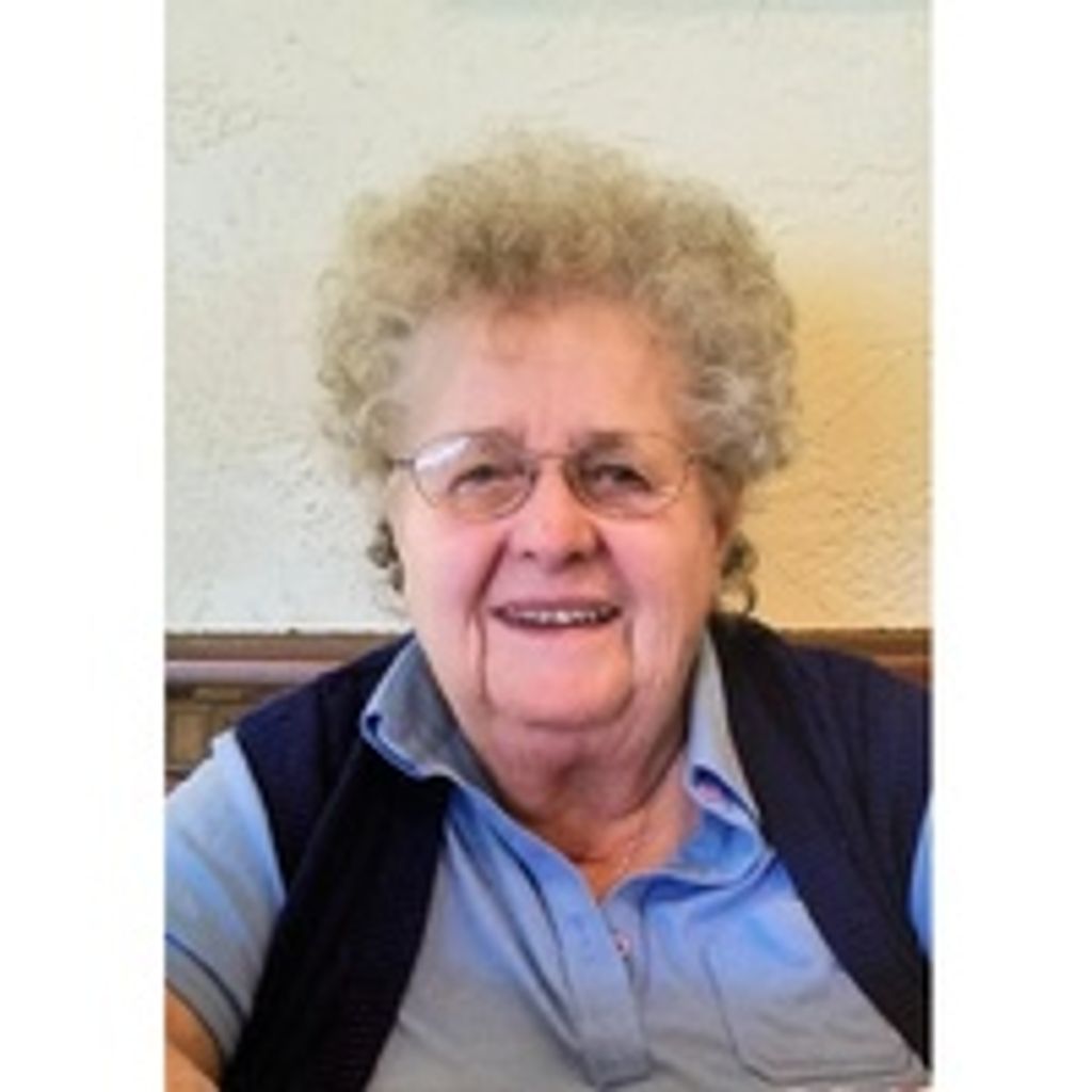 Helene "Lene" (Sedlak) Hutchcroft