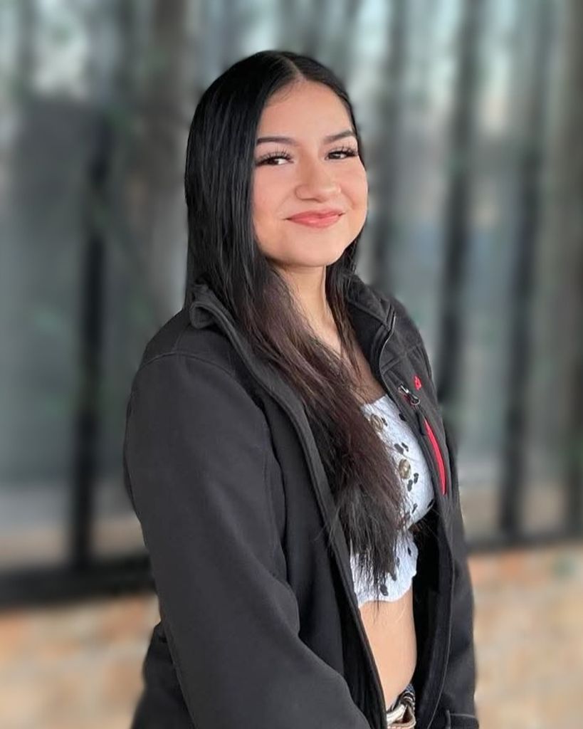 Jazmin Calderon Profile Photo