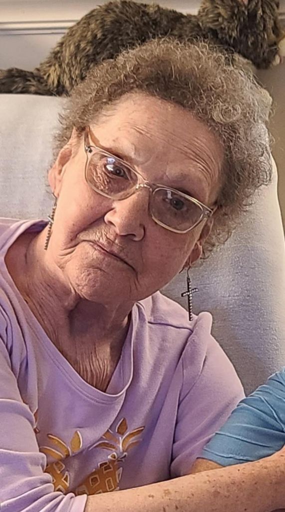 Shirley Douglas Wallace Profile Photo