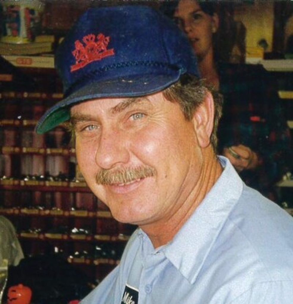 Michael E. Bussell Profile Photo