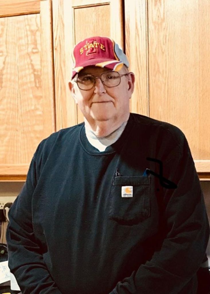 Lynn Carl Profile Photo