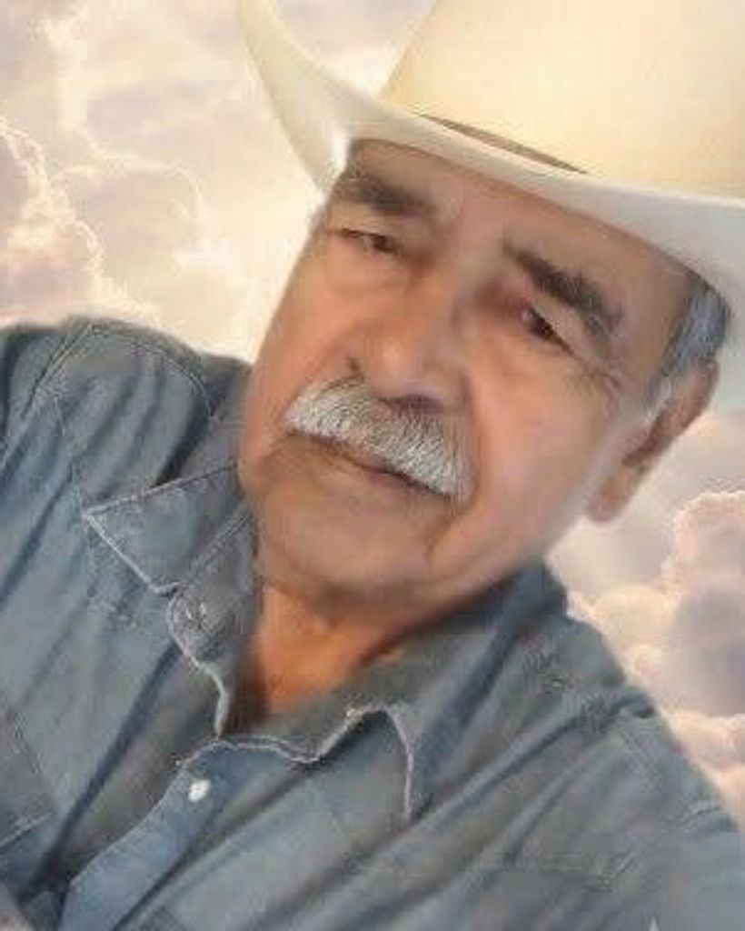 Aurelio R Pina Profile Photo