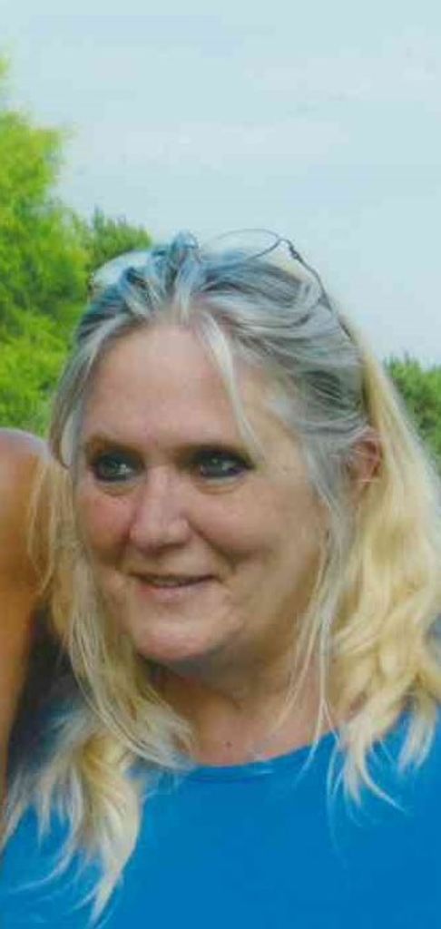 Linda L (Hughes)  Leyman Profile Photo