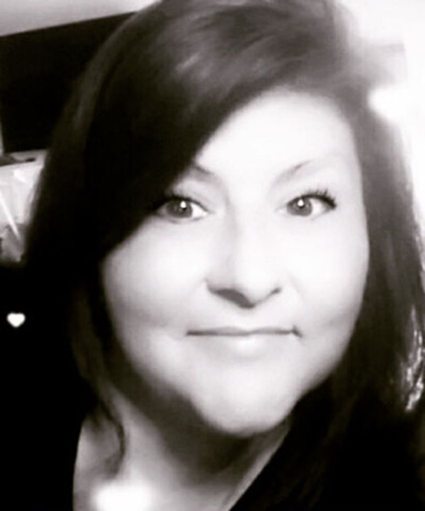 Leslie Lawanda Cook Profile Photo