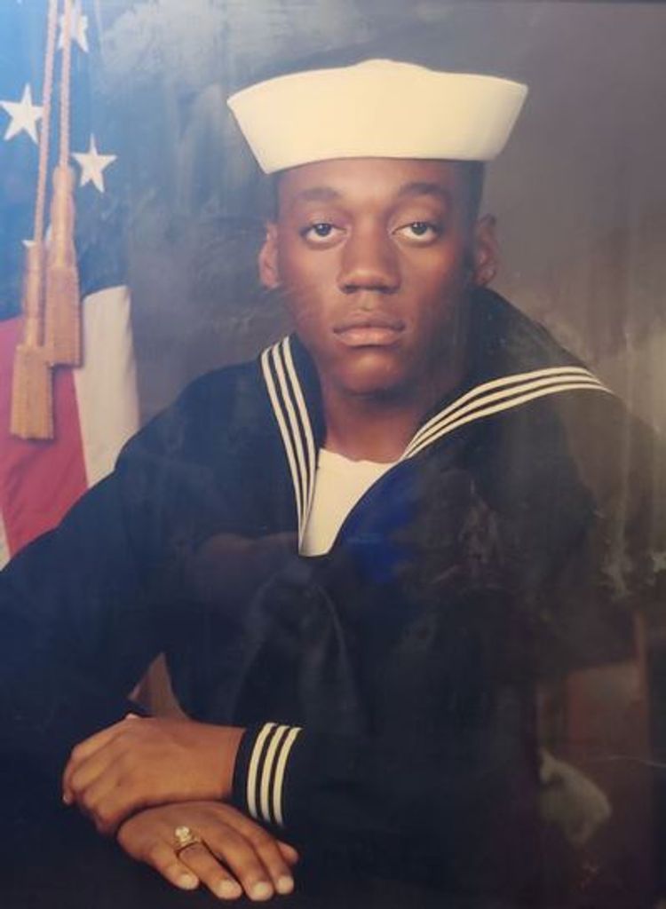 Shuronn Dartanial Robinson Profile Photo