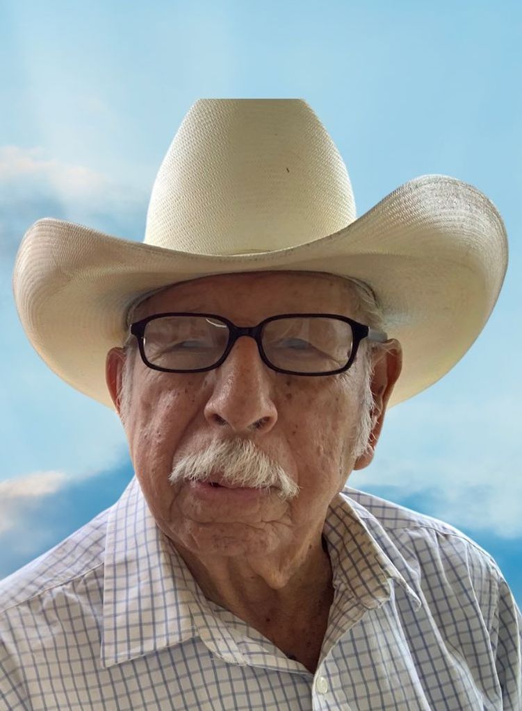 Juventino Arias Profile Photo