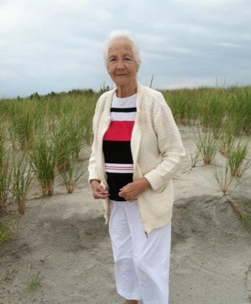 Theresa D Aldiero