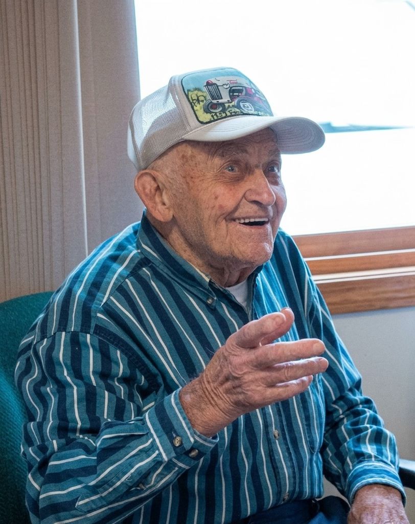 Sylvester "Silver" Kamrowski Profile Photo