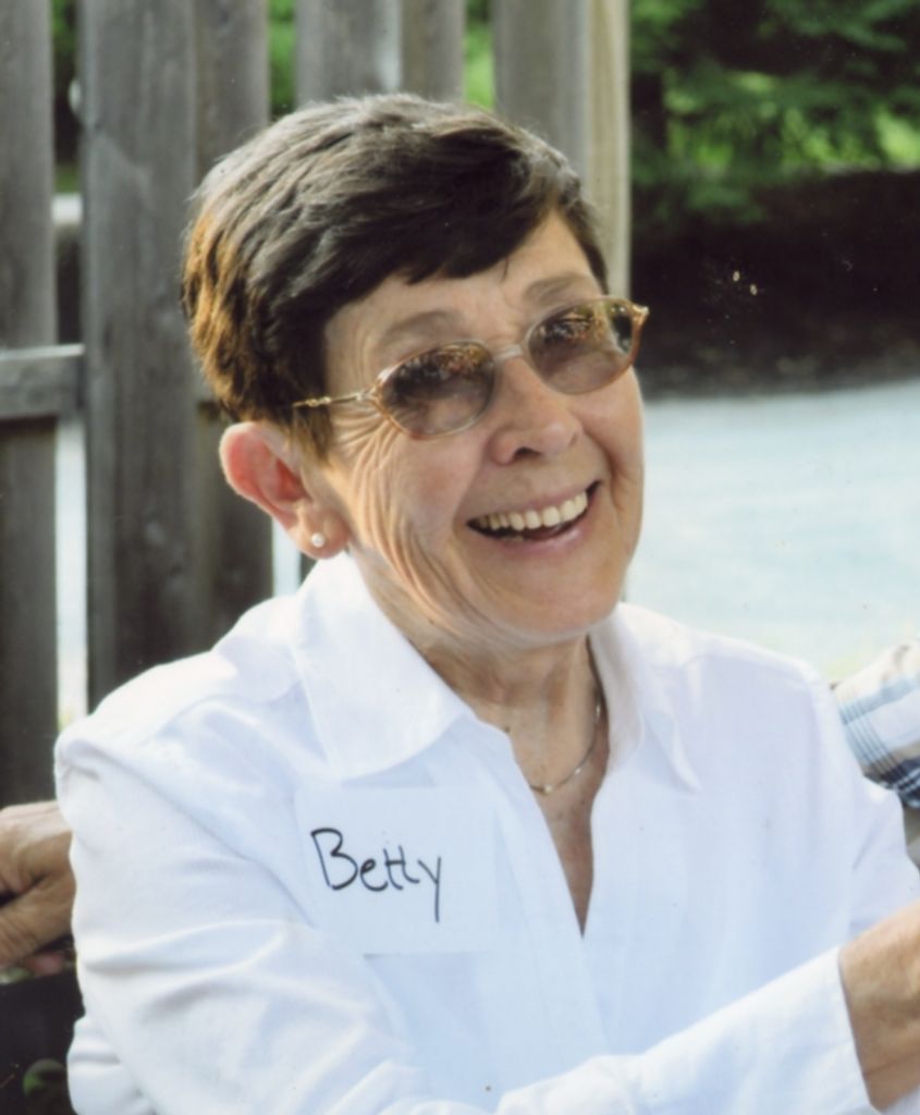 Elizabeth (Wiley)  Iacono Profile Photo