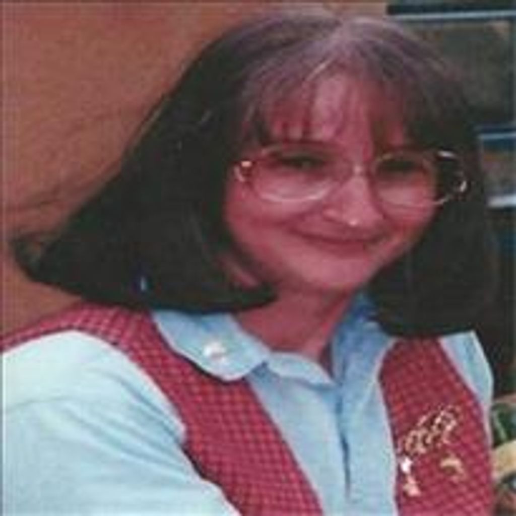 Lynda Gattenby Jones Profile Photo