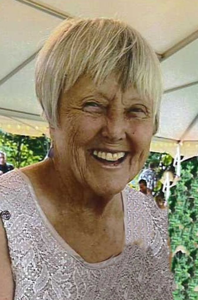 Bette L. (Cable)  Barnes