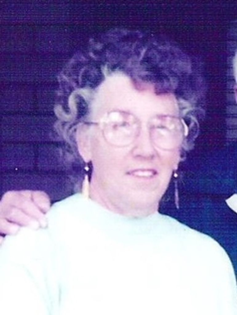 Viola  "vi" Kenyon