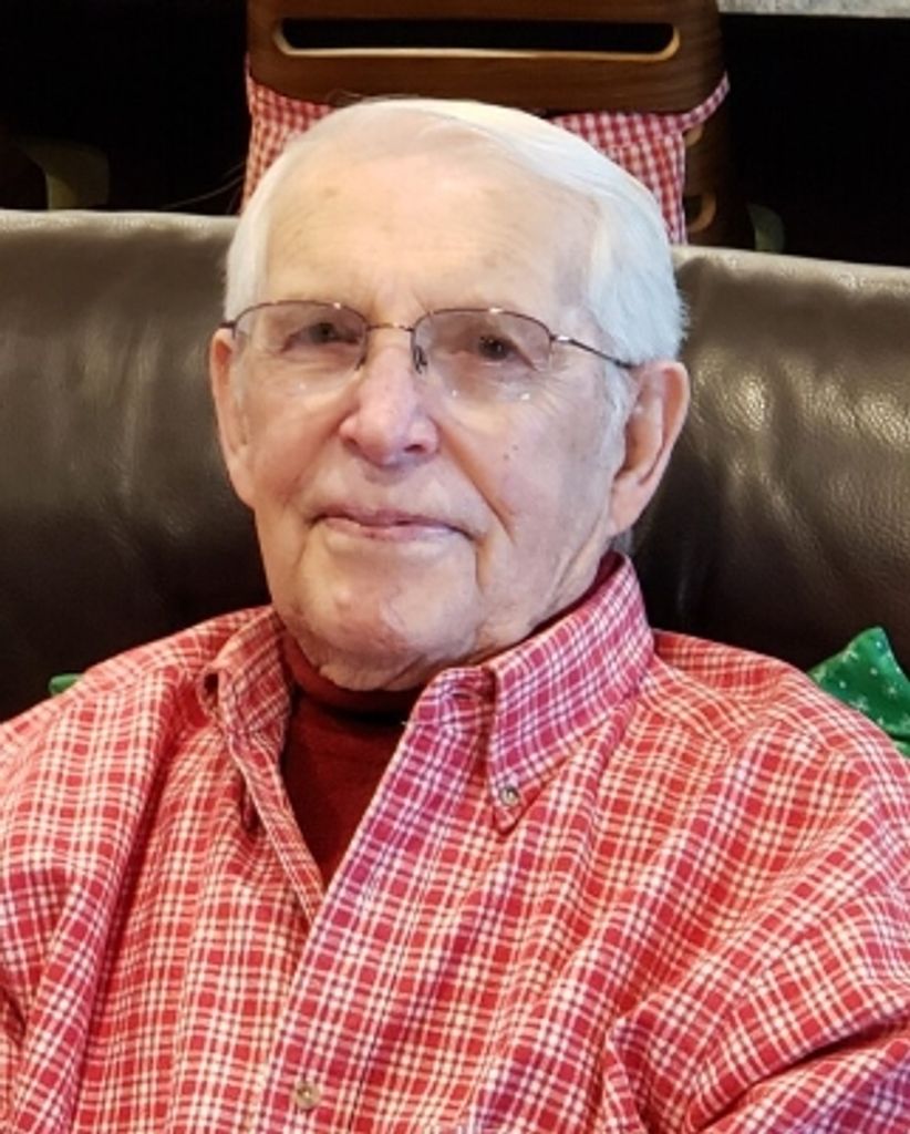 Lee 'Homely' Harold Holmes