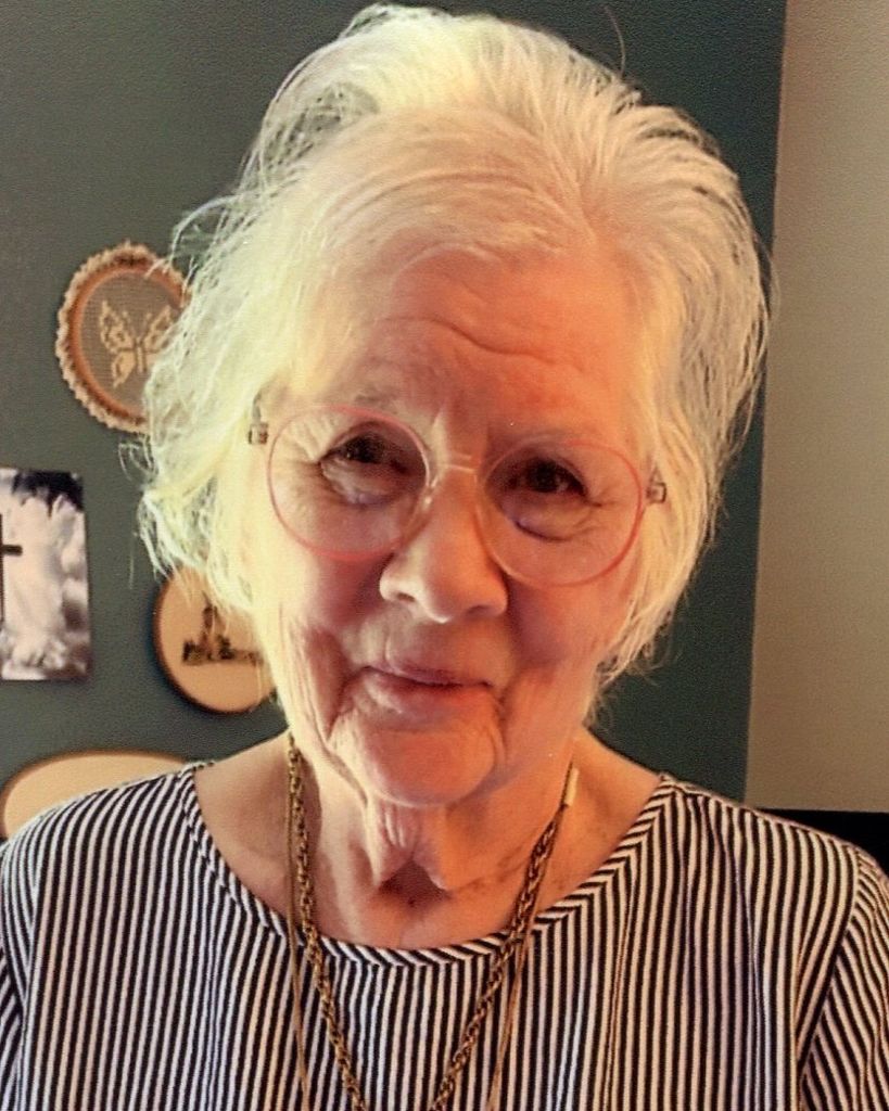Letty Lee Henderson Profile Photo