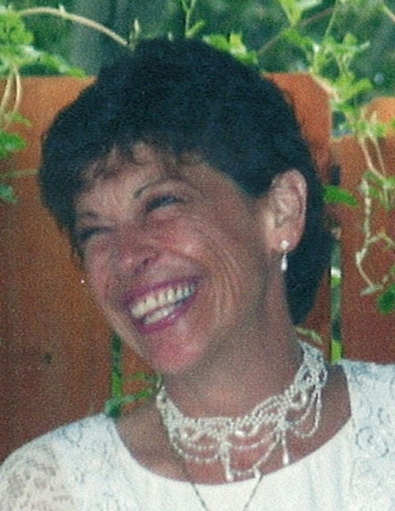 Denise Helbig Profile Photo