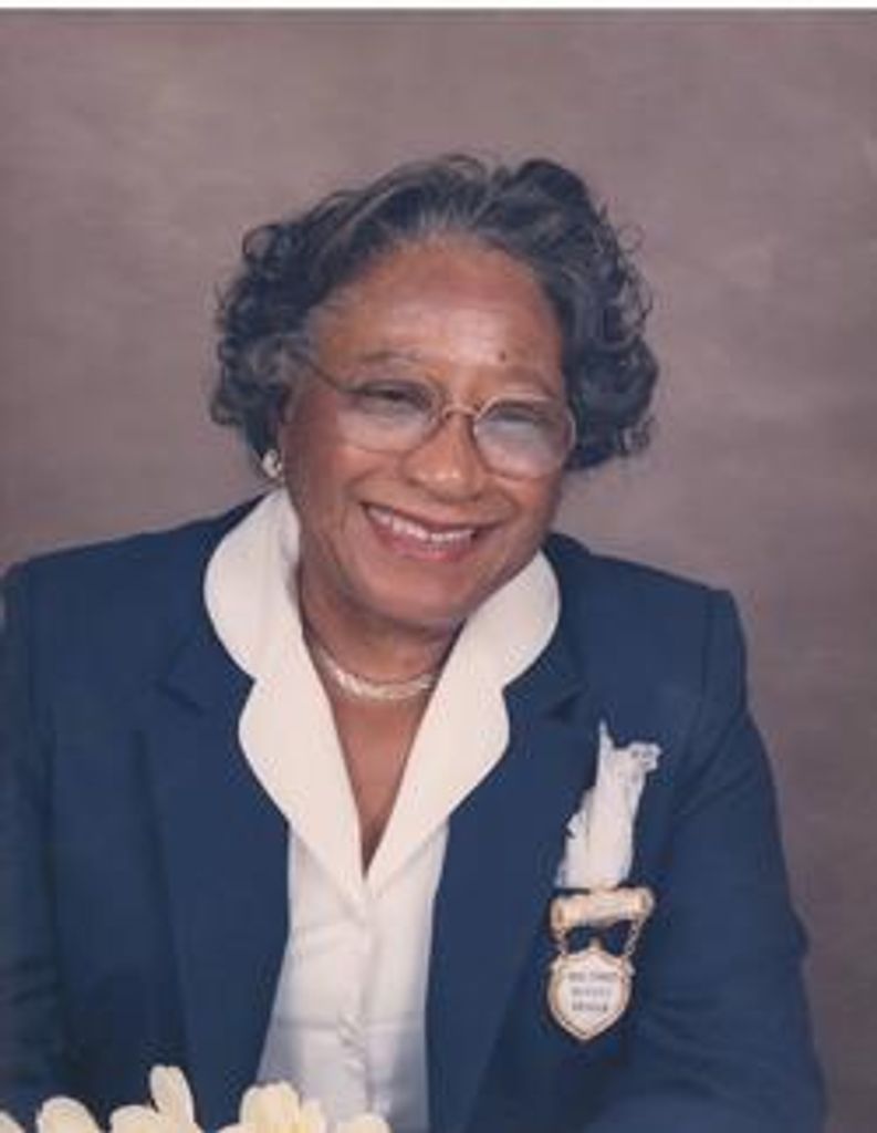 Mrs. Bennie M. Mondy