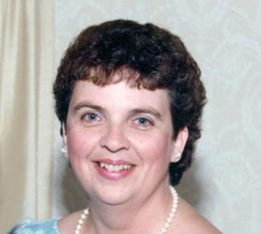 Elaine Medeiros