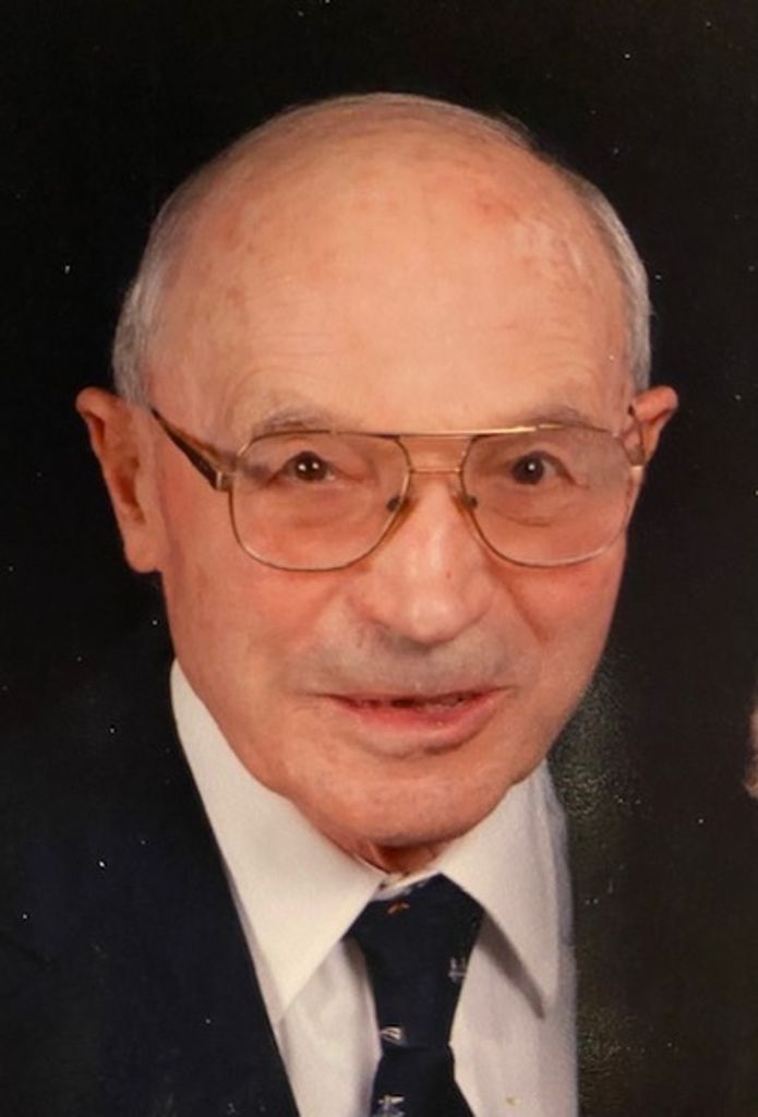Maynard Merdrim Nichols Profile Photo