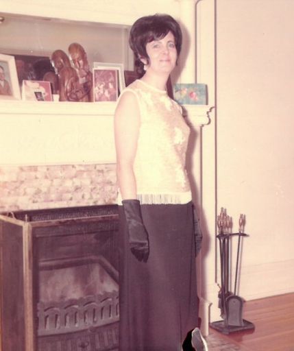 Colette Anne Marie Miles photo gallery thumbnail 14 of 66