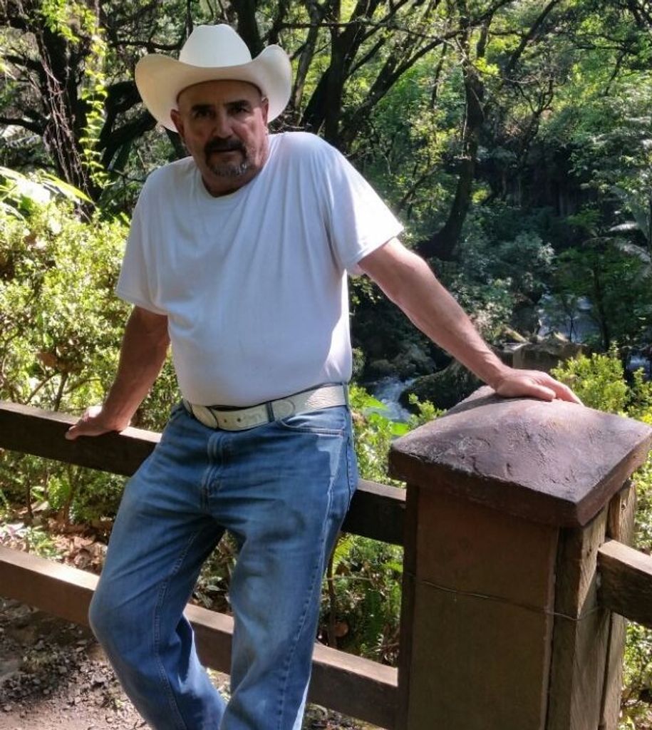 Jose Zavala Frias