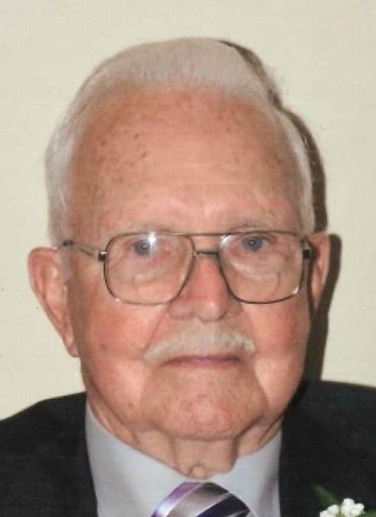 Robert Thomas "Tommy" Oakley