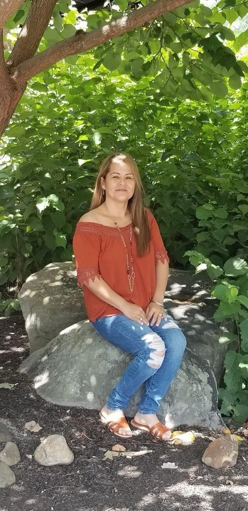 Sarah Jane Juarez