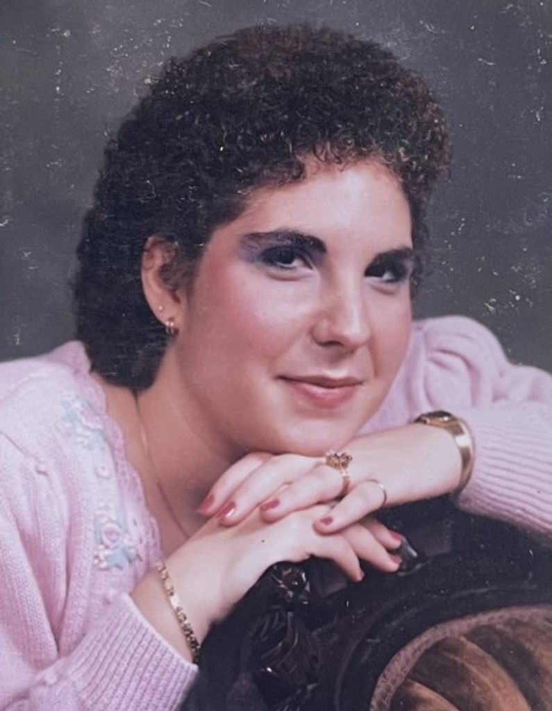 Monica (Akin)  Holman