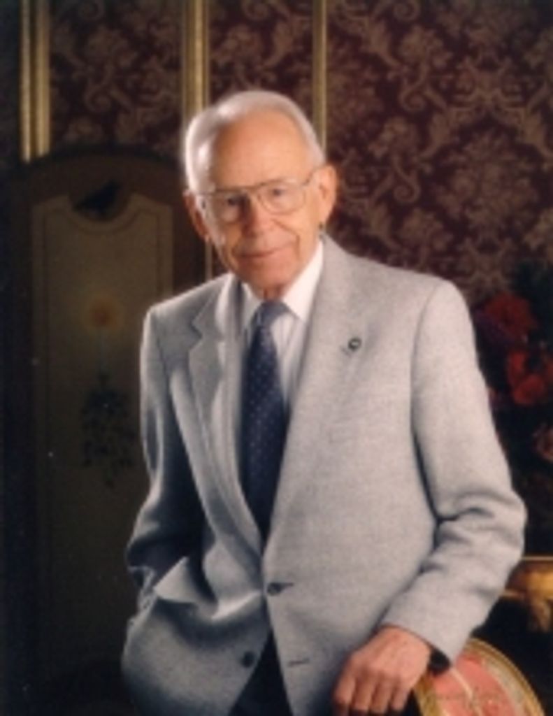 Grandon E. Tolstedt, Md