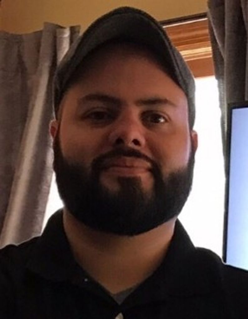 Daniel Reyes