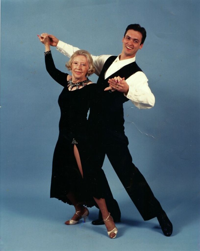 Pauline (Davis)  Hooks Profile Photo