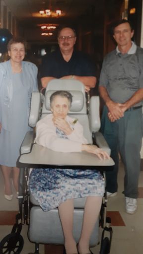 Marion (Thorne)  Macdonald photo gallery thumbnail 17 of 31