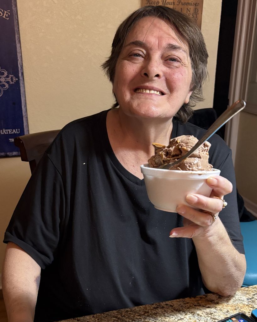 Linda Smith Profile Photo