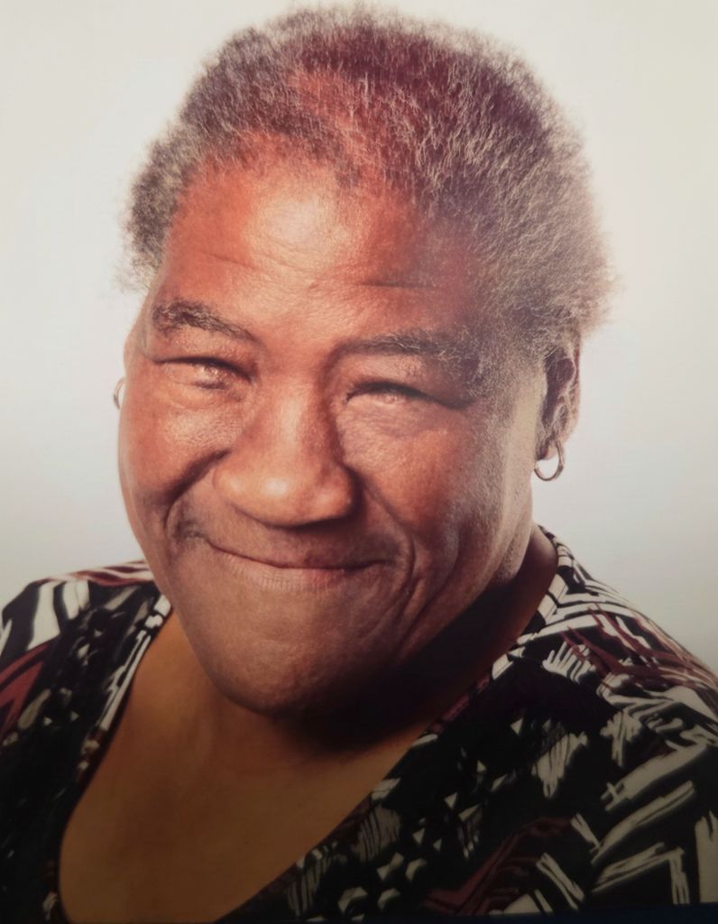 Christine Summers Profile Photo