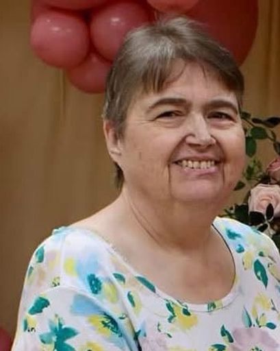 Terri Lynn Trahan's obituary image
