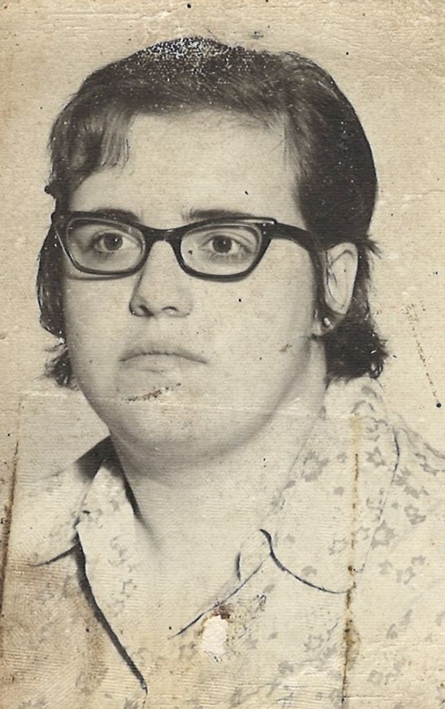 Sylvia Gail (Start)  Thomas