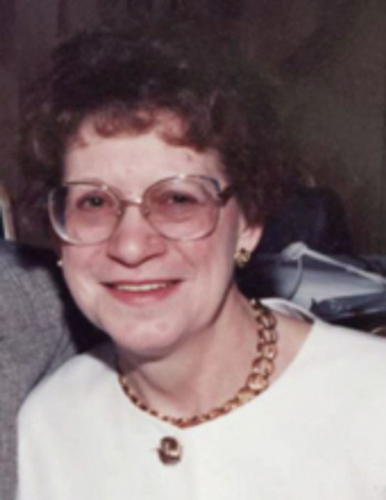 Elaine J Sobczak