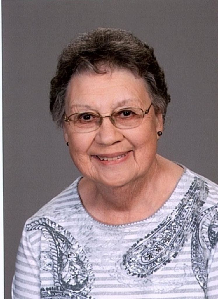 Delores Lorraine Medenwald Profile Photo