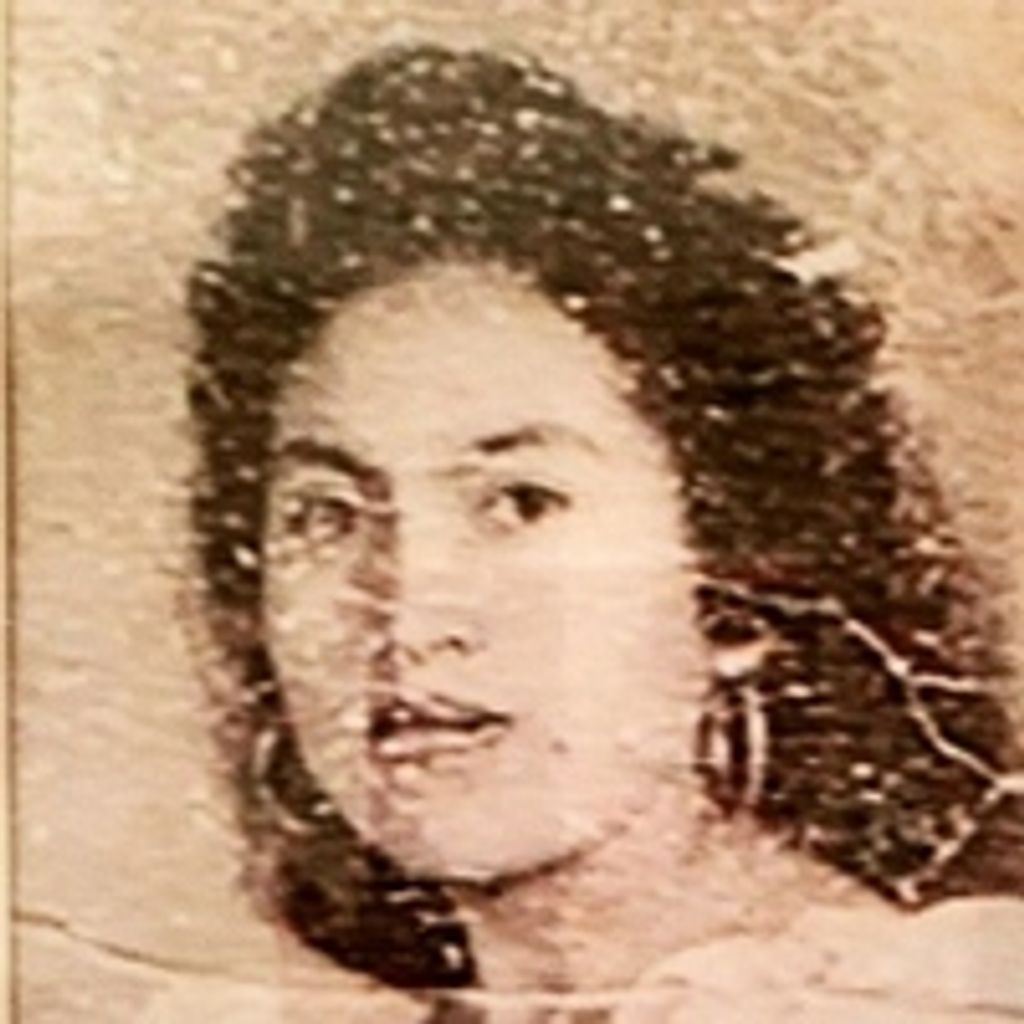 Gloria Lira