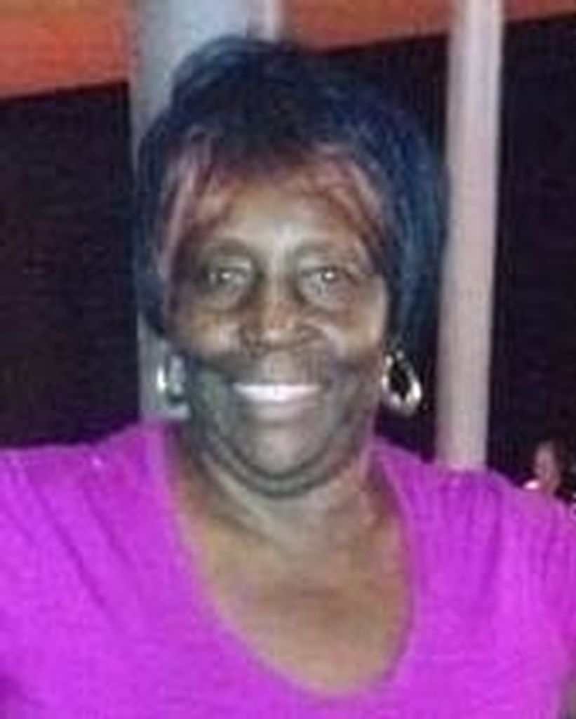 Quoncella  Marie Jones