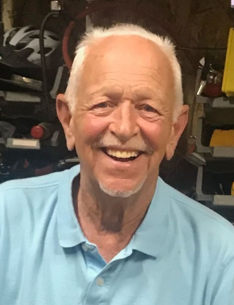 Robert “Robbie” Thomas Daugaard