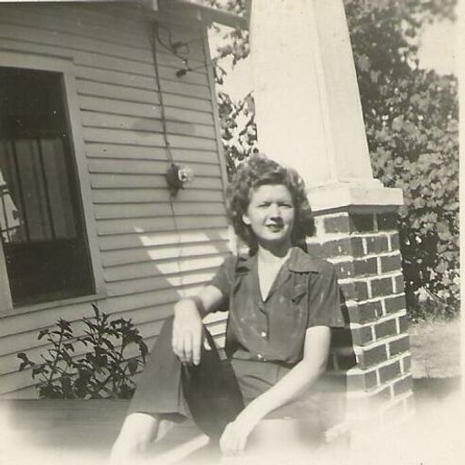 Alene H. Halcomb photo gallery thumbnail 5 of 269