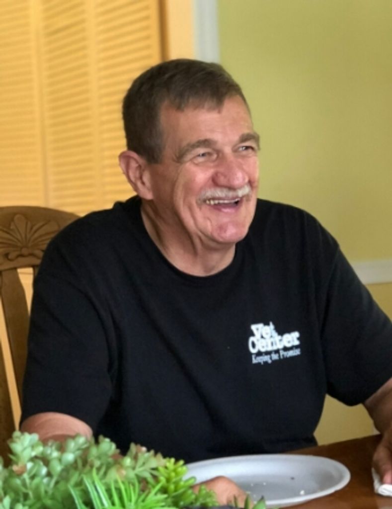 Thomas L. Roberts Profile Photo