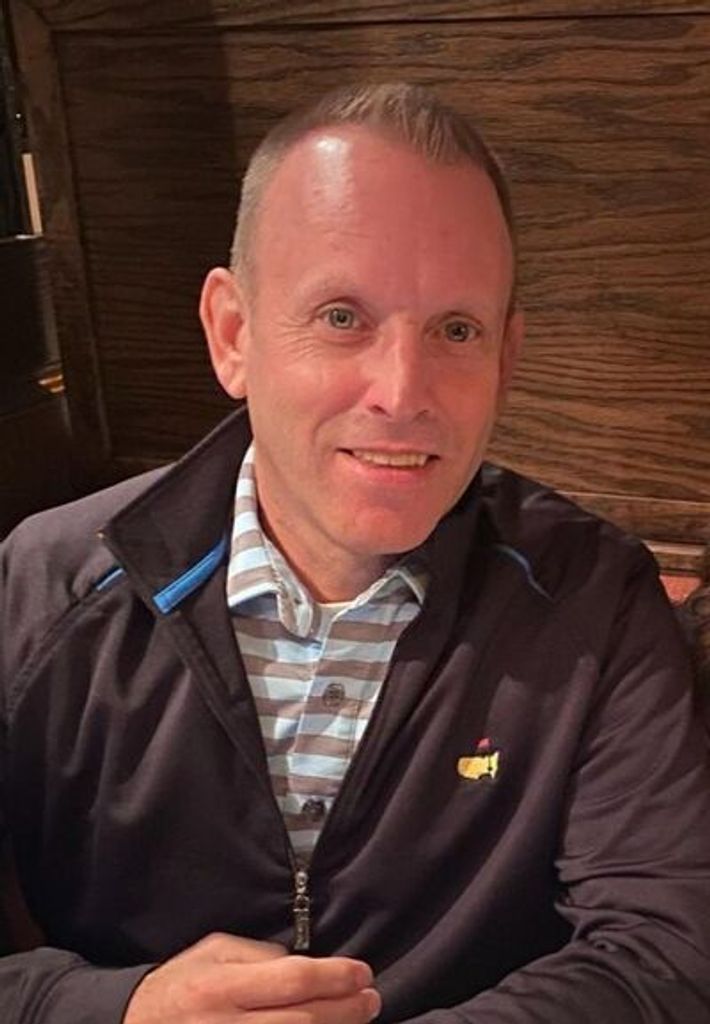 Michael Kenneth Van Loo Profile Photo