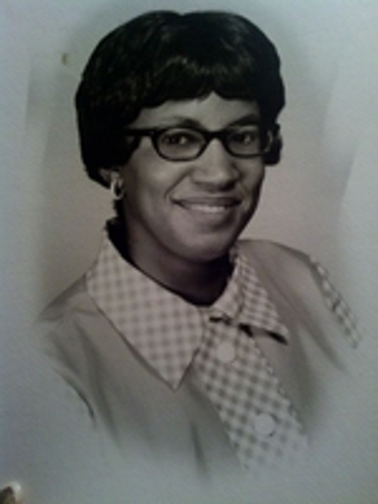 Delores M Hawkins